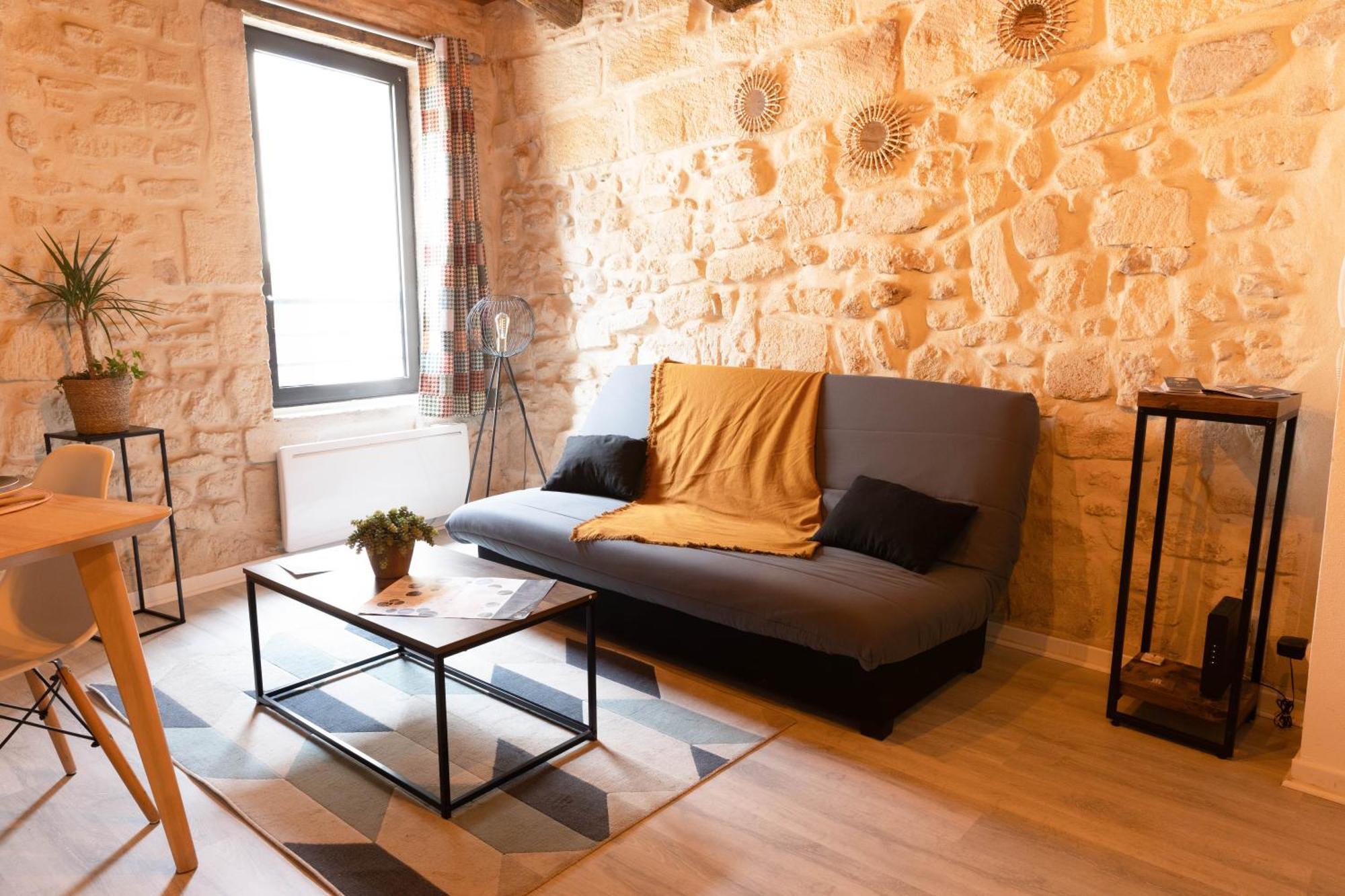 Immeuble 3 Apparts Centre Historique St Gilles Maisoncarreeconciergerie แซ็ง จิลส์ ภายนอก รูปภาพ