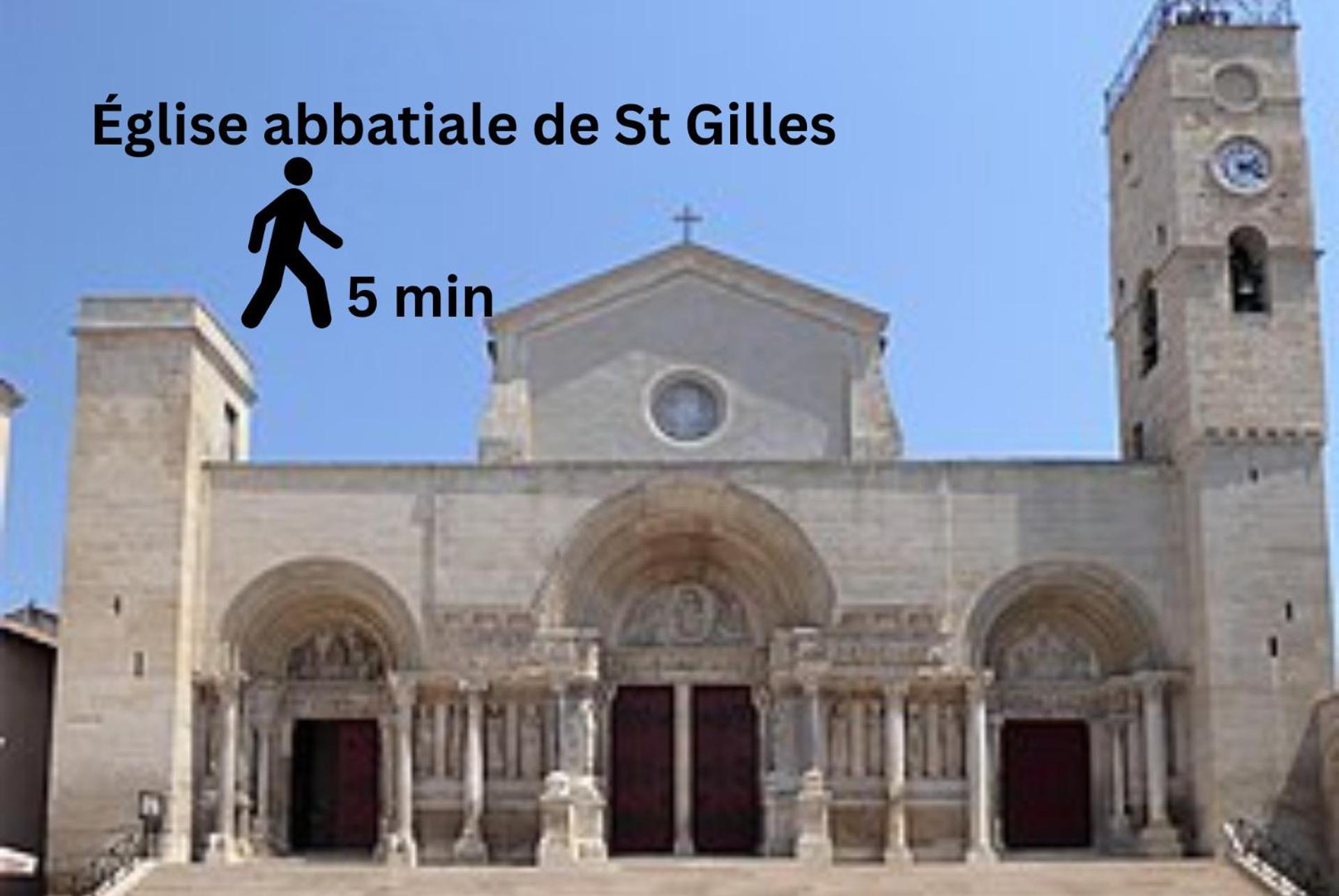 Immeuble 3 Apparts Centre Historique St Gilles Maisoncarreeconciergerie แซ็ง จิลส์ ภายนอก รูปภาพ